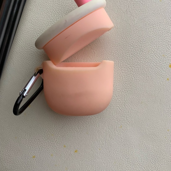 AirPod bubble tea case - Picture 4 of 5